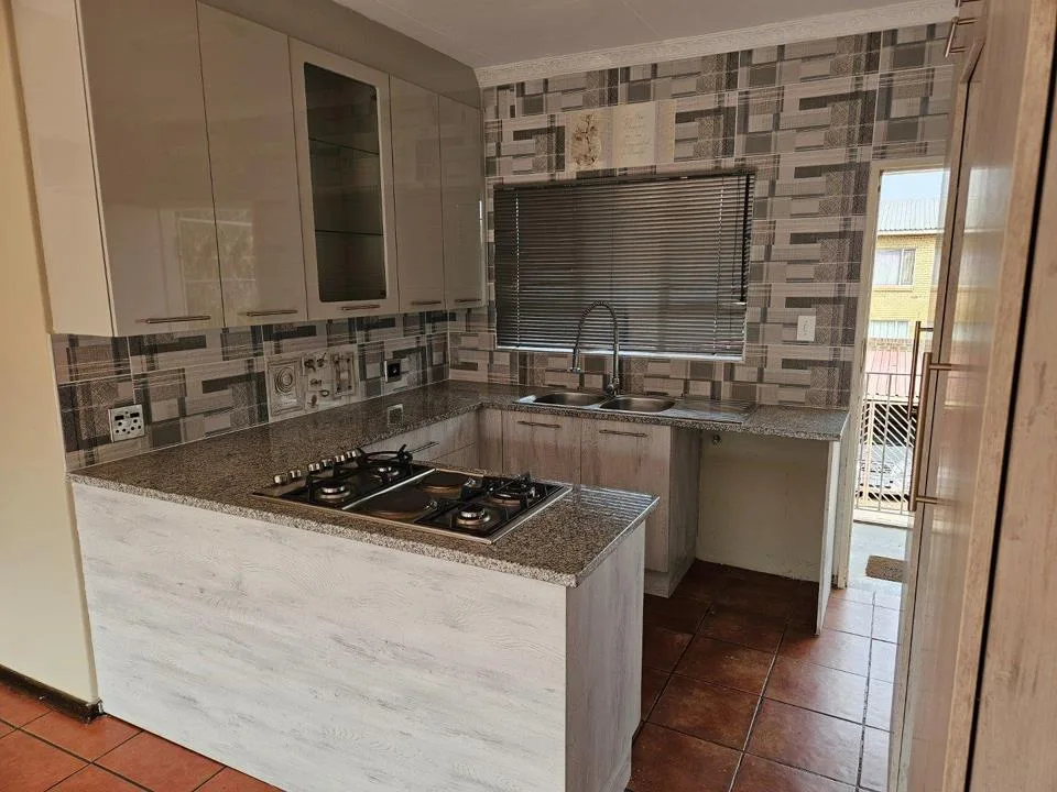 2 Bedroom Apartment / flat to rent in Edleen