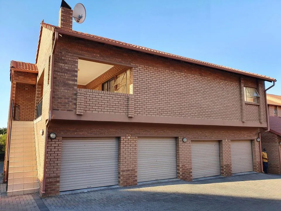 2 Bedroom Apartment / flat to rent in Hazeldean