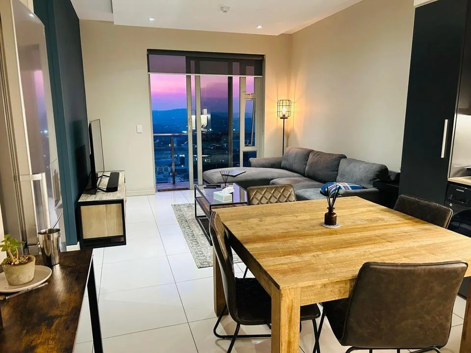 2 Bedroom Apartment / flat to rent in Rosebank