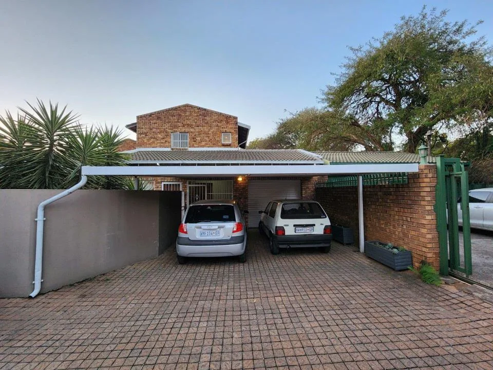 2 Bedroom Townhouse to rent in Villieria
