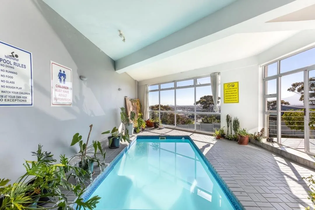 5 Bedroom House for sale in Mountainside