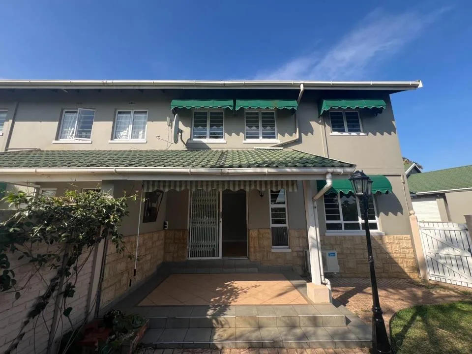 3 Bedroom Townhouse to rent in Somerset Park