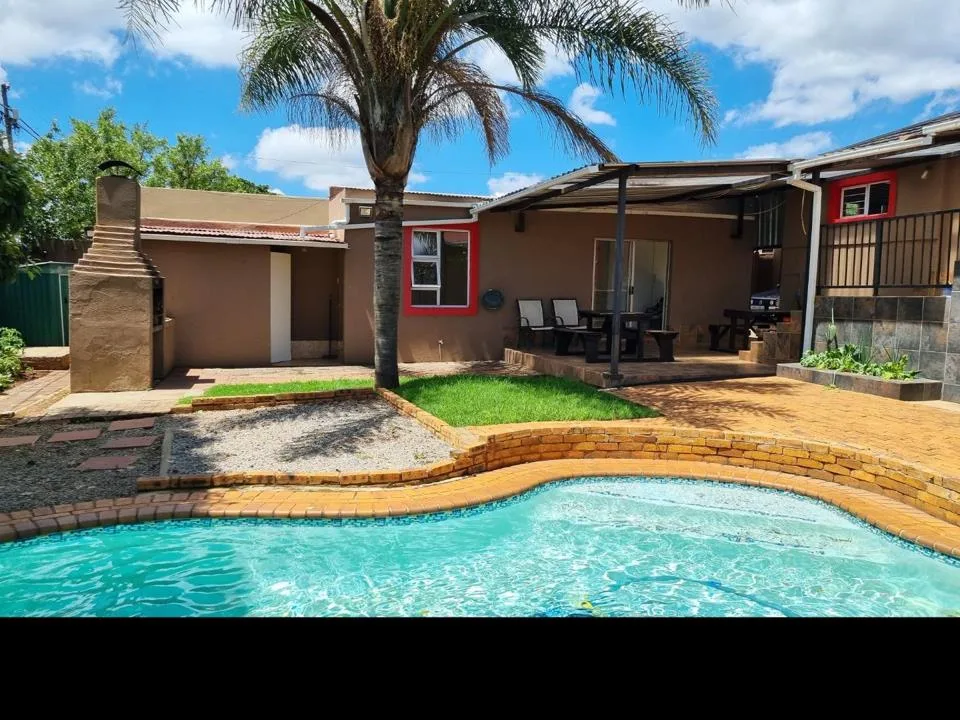 1 Bedroom Apartment / flat to rent in Florida North