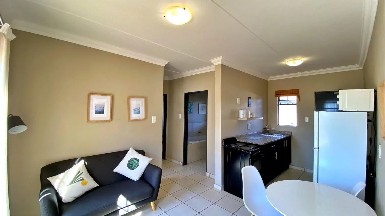 2 Bedroom Apartment / flat to rent in Jabavu