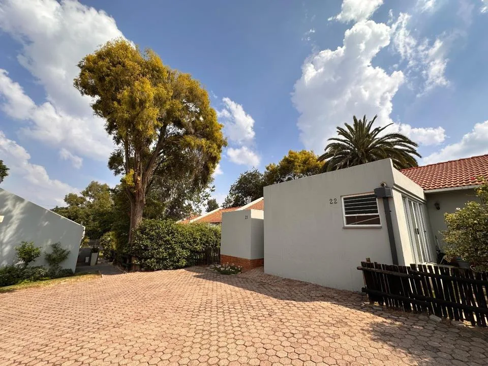 2 Bedroom Townhouse to rent in Magaliessig