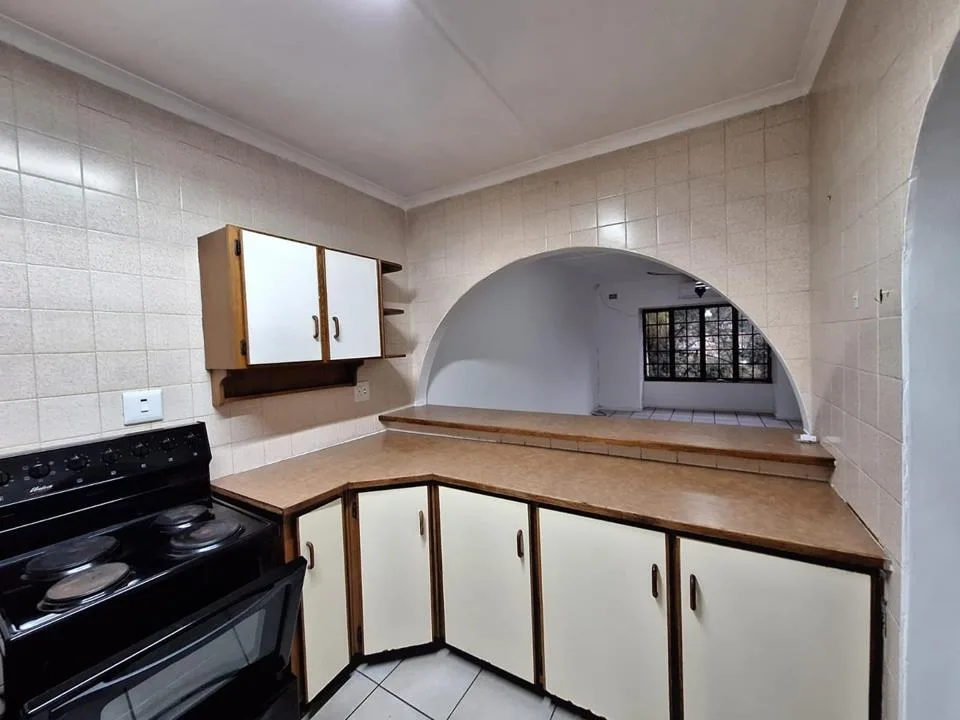 3 Bedroom Apartment / flat to rent in St Winifreds