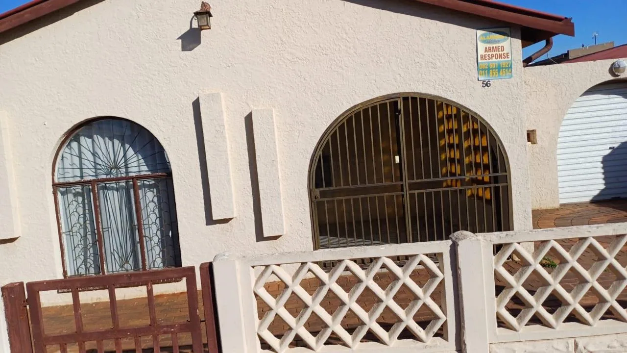 3 Bedroom House to rent in Lenasia