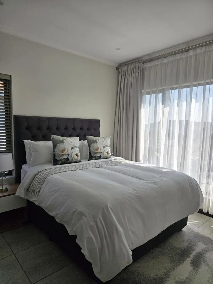 3 Bedroom Apartment / flat to rent in Barbeque Downs