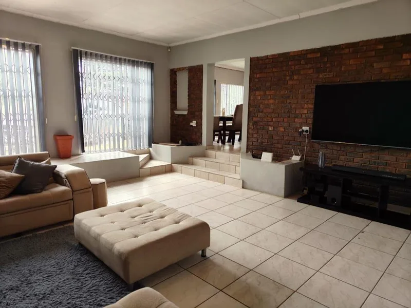 3 Bedroom House to rent in Waldrift