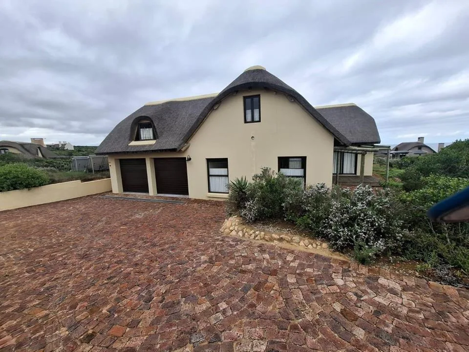 4 Bedroom House for sale in Springerbaai Eco Estate