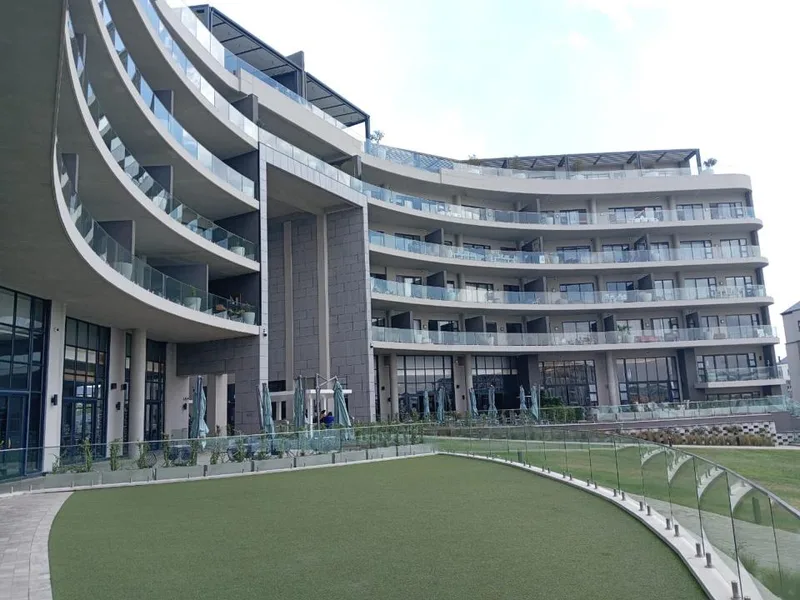 2 Bedroom Apartment / flat to rent in Waterfall