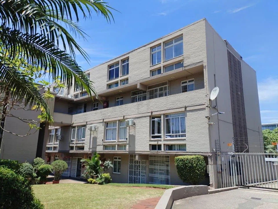 3 Bedroom Apartment / flat to rent in Musgrave
