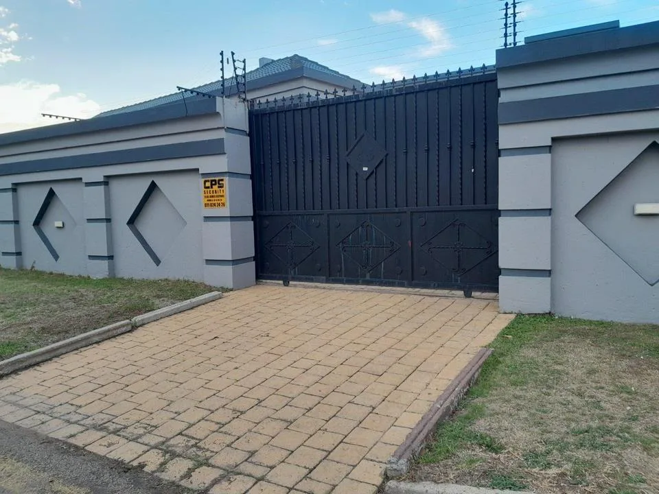 1 Bedroom House to rent in Randhart