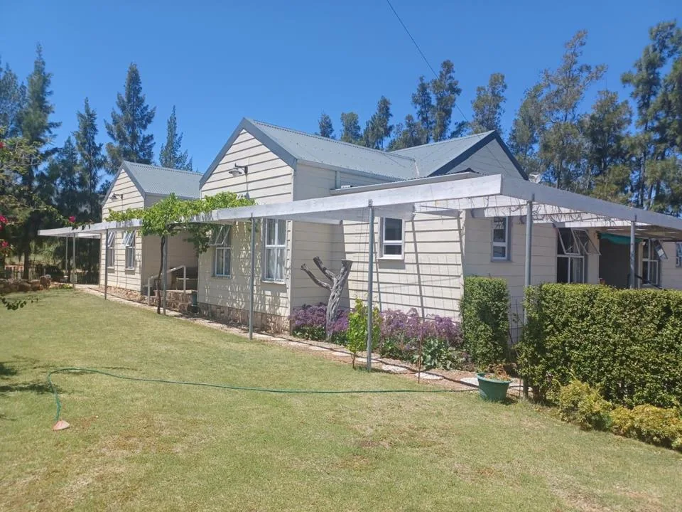 4 Bedroom House for sale in Aurora