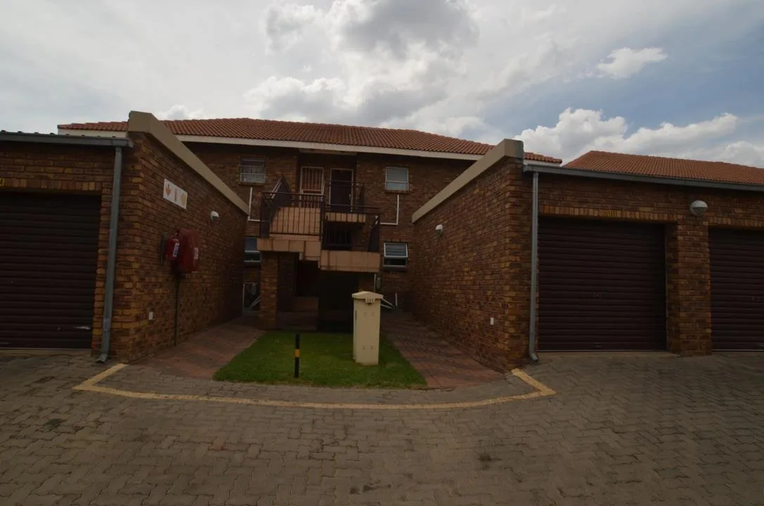 2 Bedroom Apartment / flat to rent in Birchleigh
