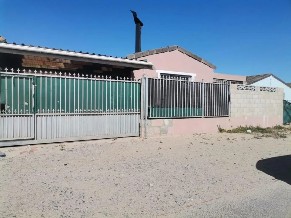 3 Bedroom House for sale in Seawinds