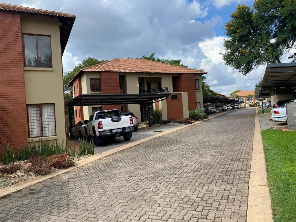 2 Bedroom Townhouse to rent in Pretoriuspark