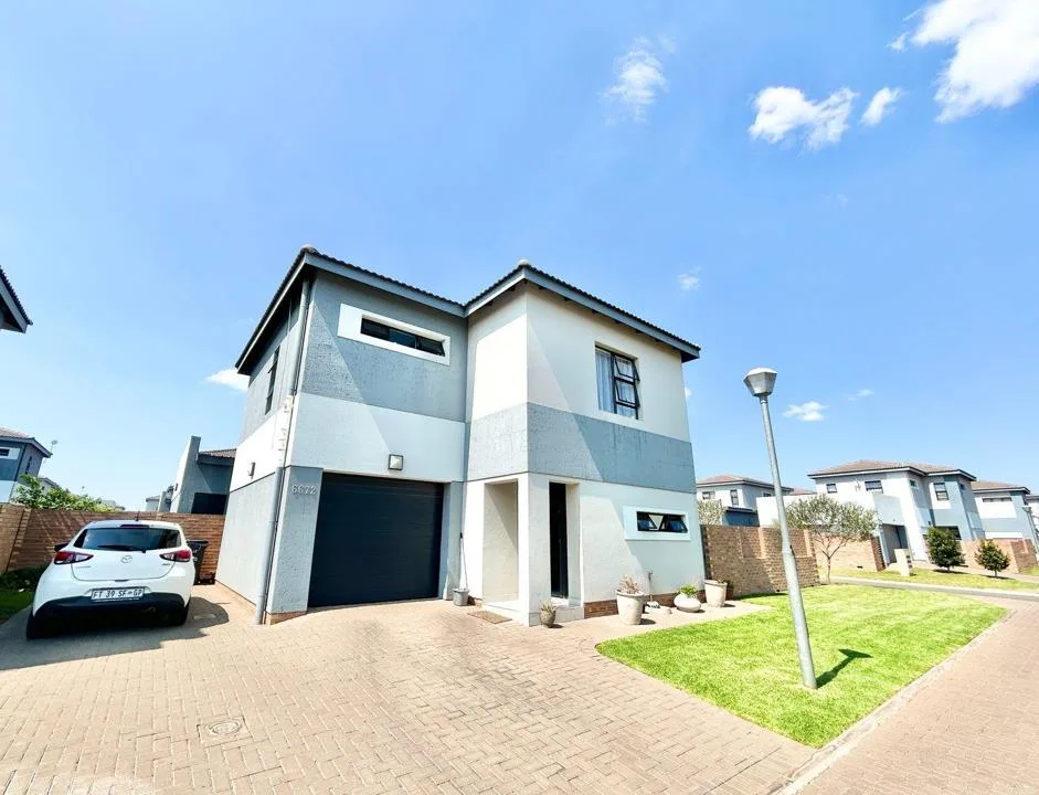 3 Bedroom House to rent in Thatchfield Estate