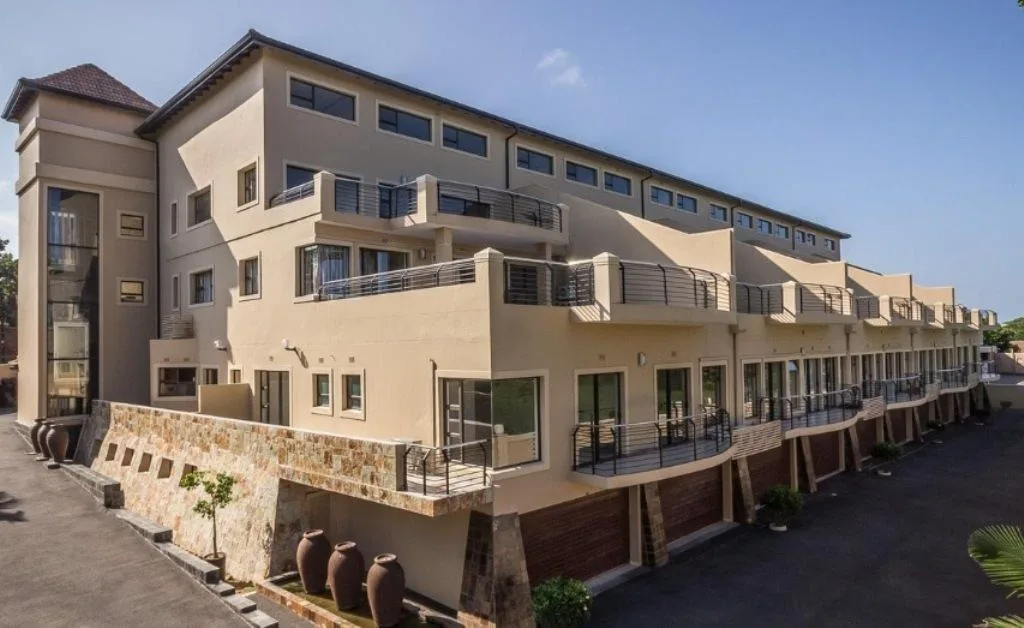 3 Bedroom Apartment / flat to rent in Umhlanga Central