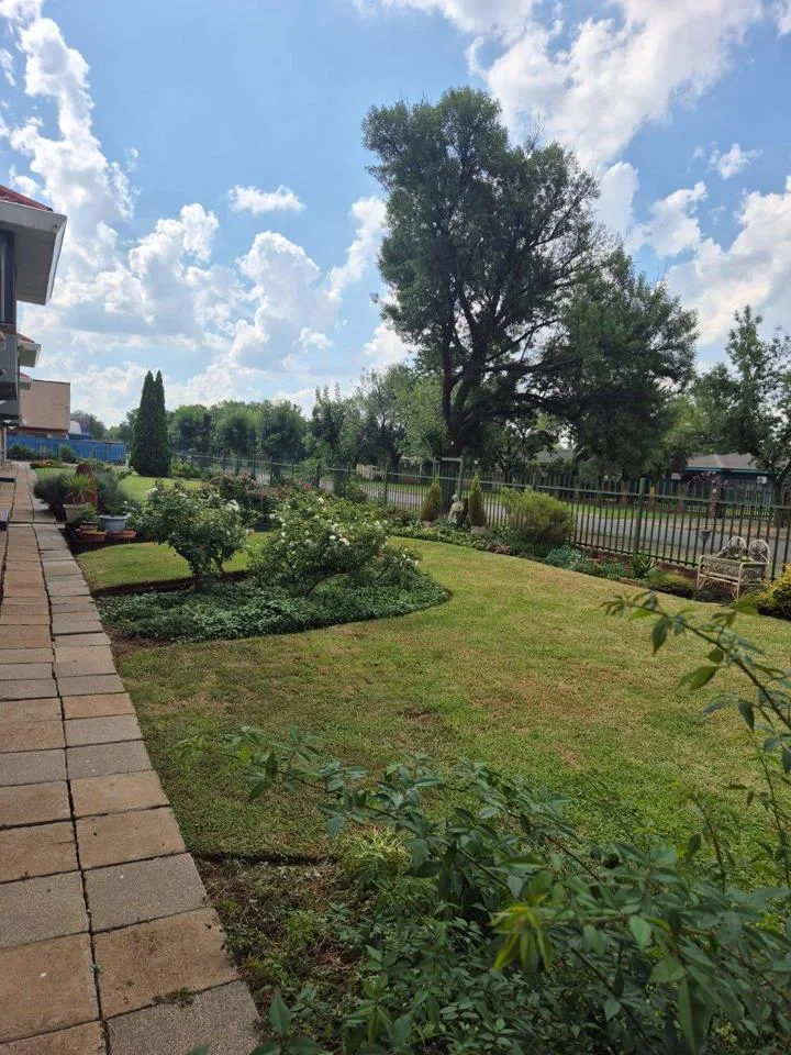 2 Bedroom Apartment / flat to rent in Three Rivers
