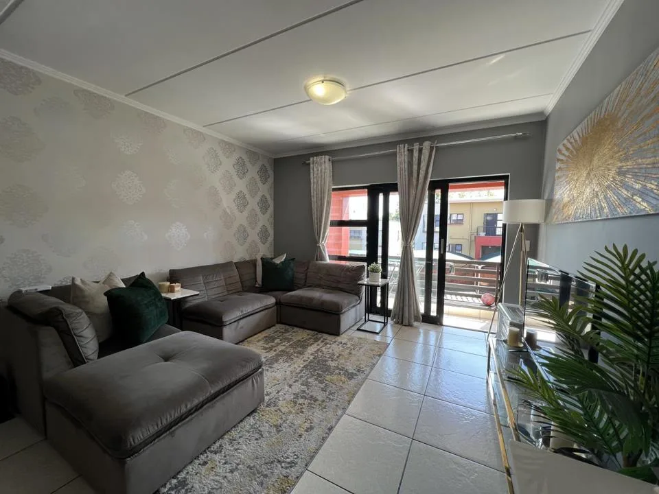 2 Bedroom Apartment / flat to rent in Douglasdale
