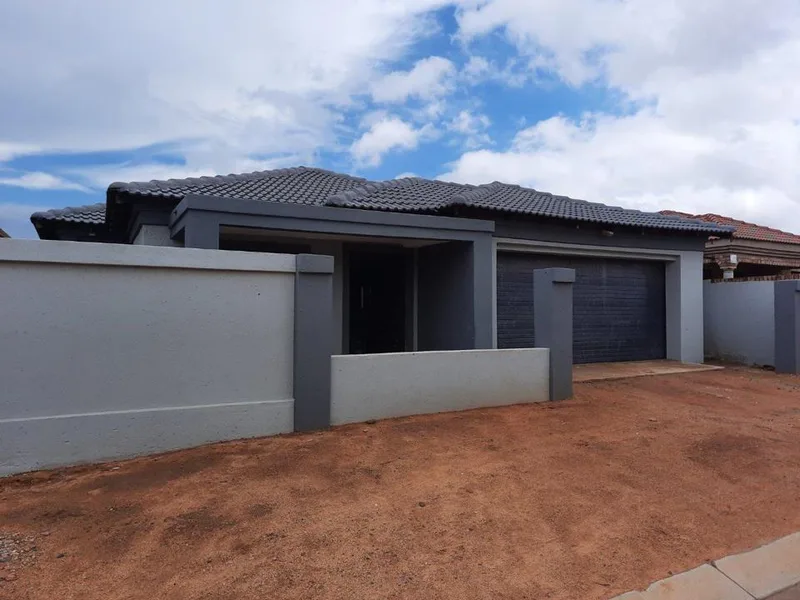 3 Bedroom House to rent in Soshanguve NN