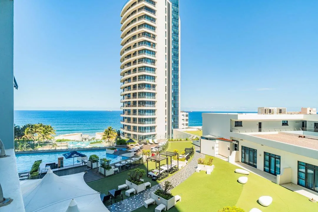 2 Bedroom Apartment / flat to rent in Umhlanga Central