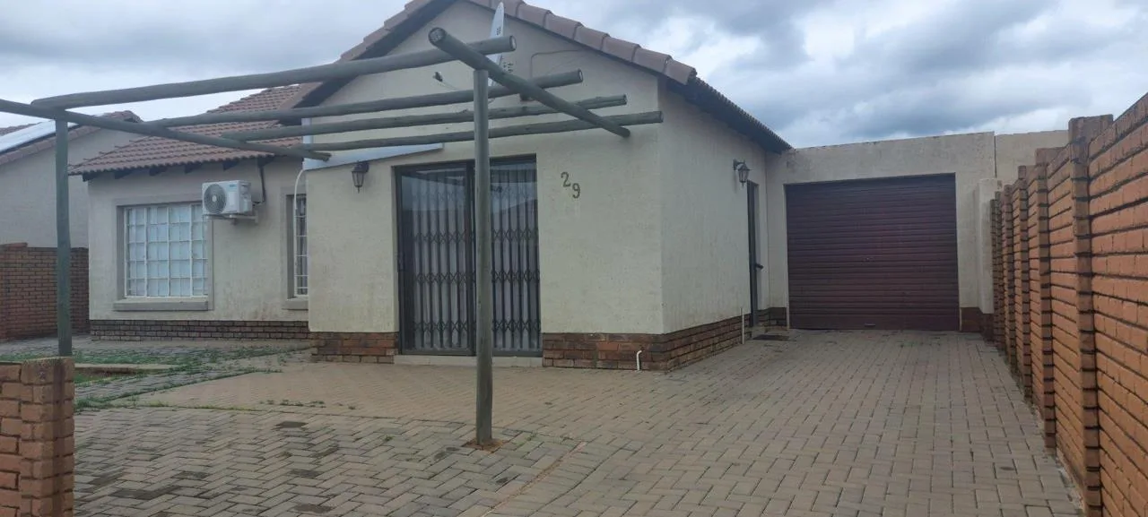 3 Bedroom Townhouse to rent in Magaliesberg Country Estate
