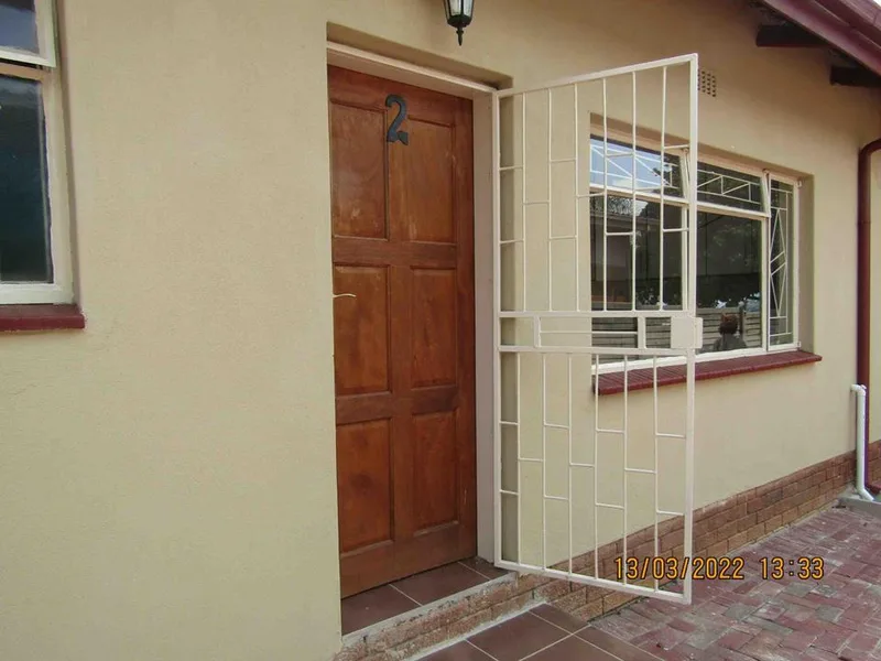 1 Bedroom Apartment / flat to rent in Claremont