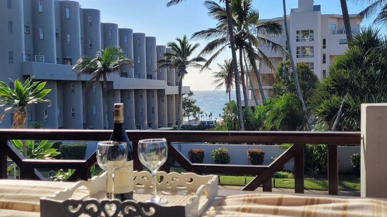 3 Bedroom Apartment / flat to rent in Compensation Beach