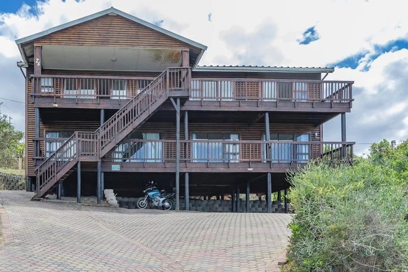3 Bedroom House to rent in Reebok