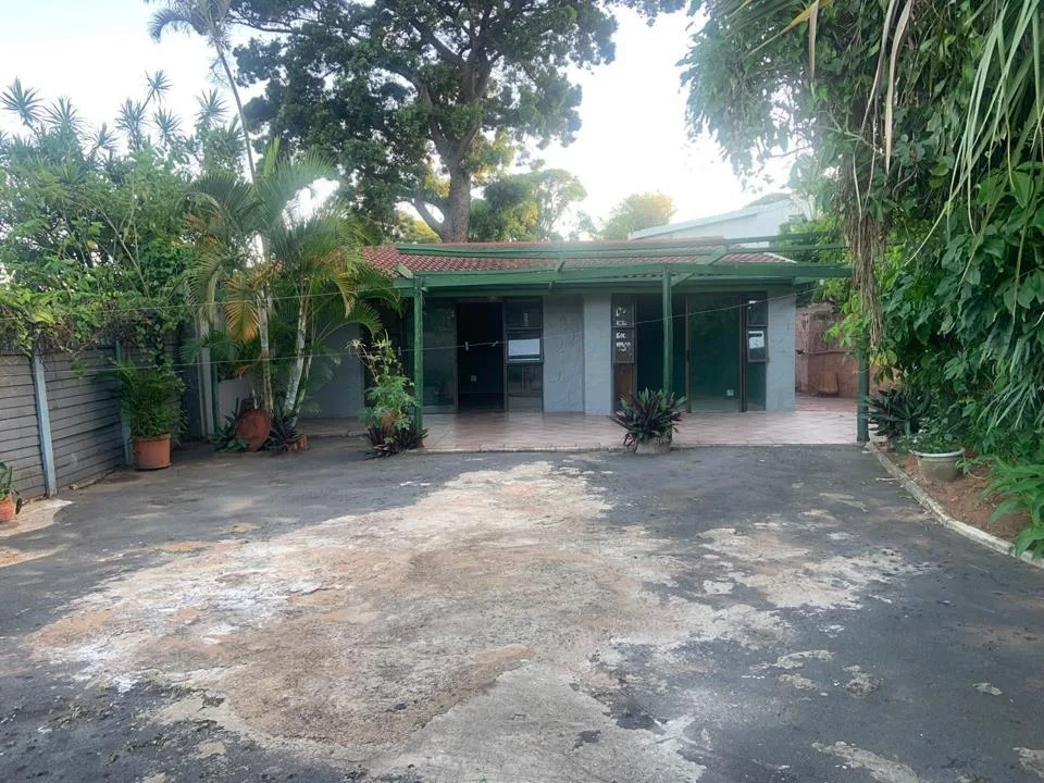 2 Bedroom Apartment / flat to rent in Montclair