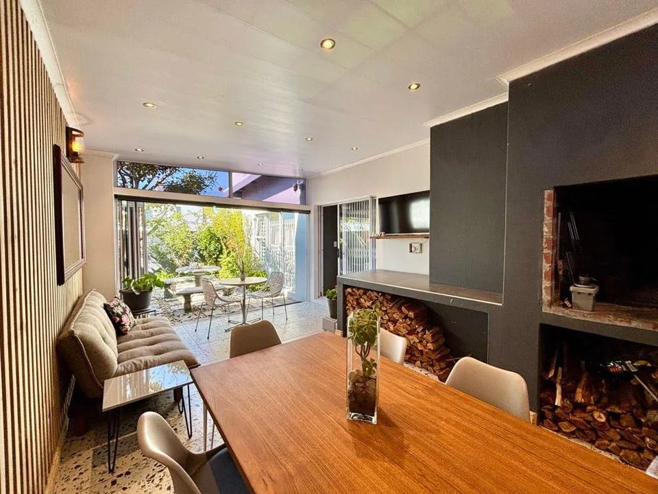 3 Bedroom House for sale in Sandown