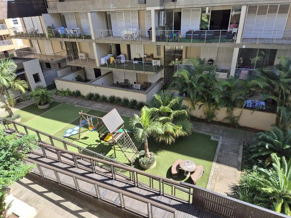 2 Bedroom Apartment / flat to rent in New Town Centre