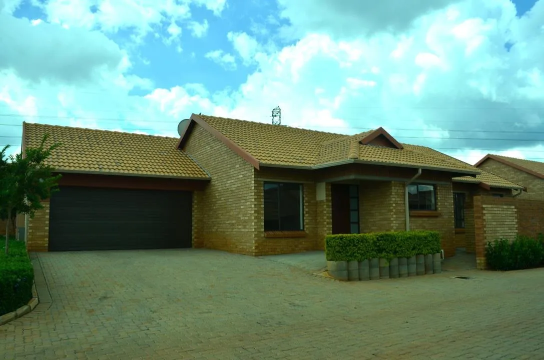 3 Bedroom Townhouse to rent in The Wilds