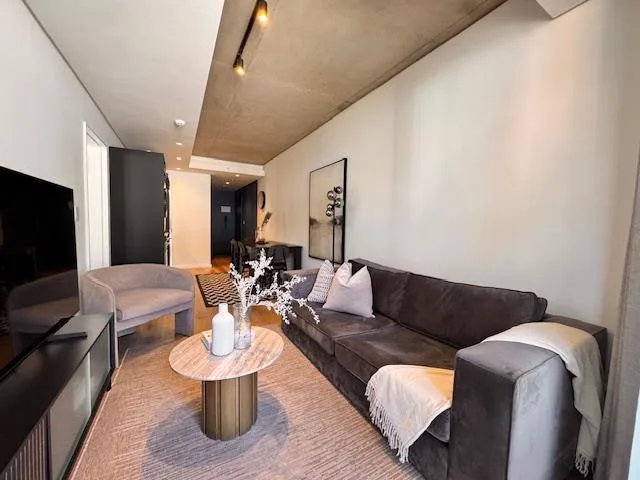 2 Bedroom Apartment / flat to rent in Sea Point