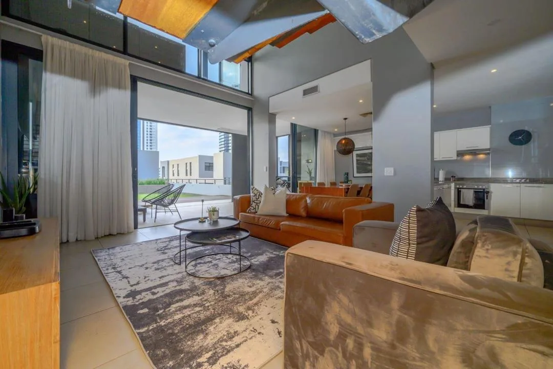 3 Bedroom Apartment / flat to rent in Umhlanga Central
