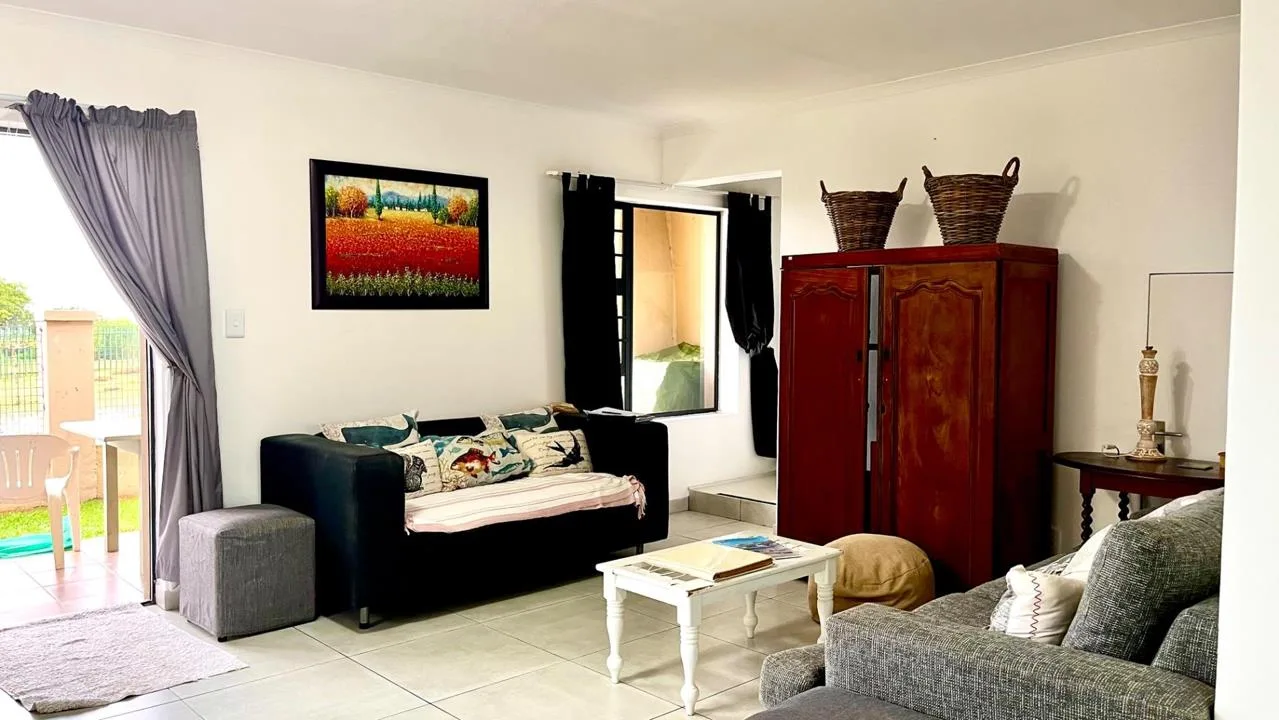 3 Bedroom Townhouse for sale in Mossel Bay Central
