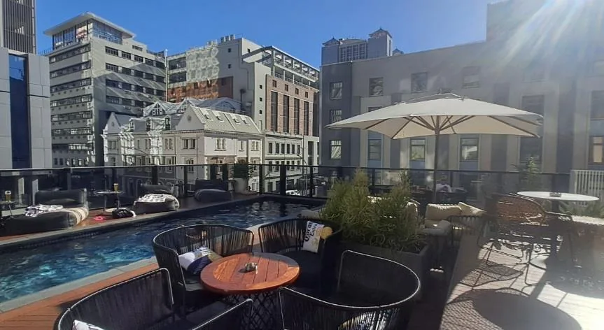 2 Bedroom Apartment / flat for sale in Cape Town City Centre
