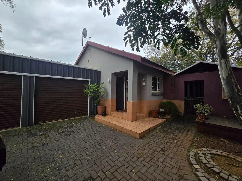 2 Bedroom House to rent in Lyttelton Manor