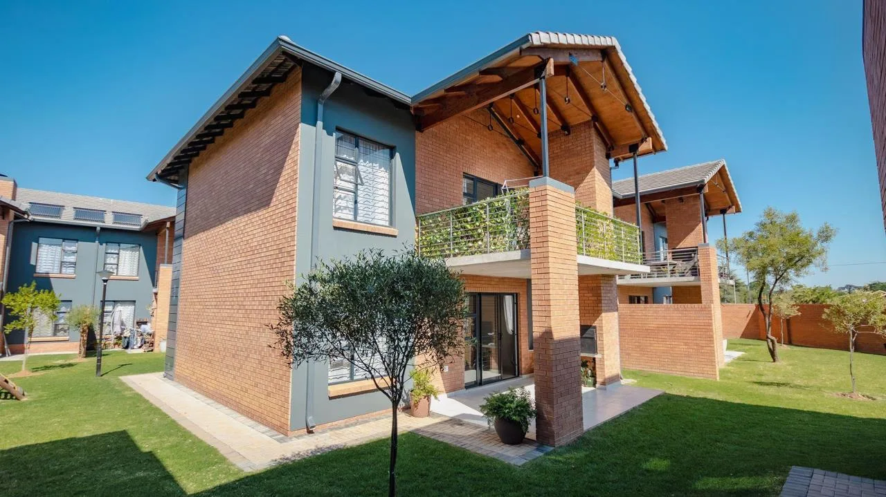 2 Bedroom Apartment / flat to rent in Rietvalleirand