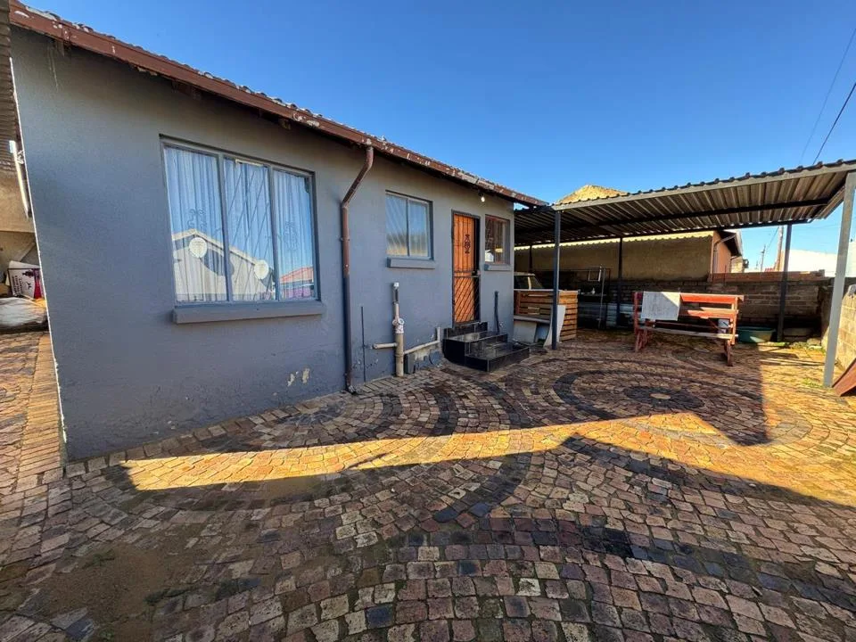 2 Bedroom House to rent in Kagiso