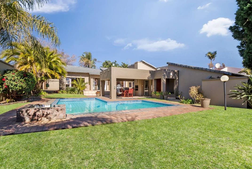 4 Bedroom House to rent in Fourways Gardens