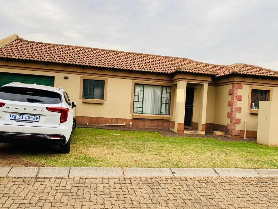 2 Bedroom House to rent in Hesteapark