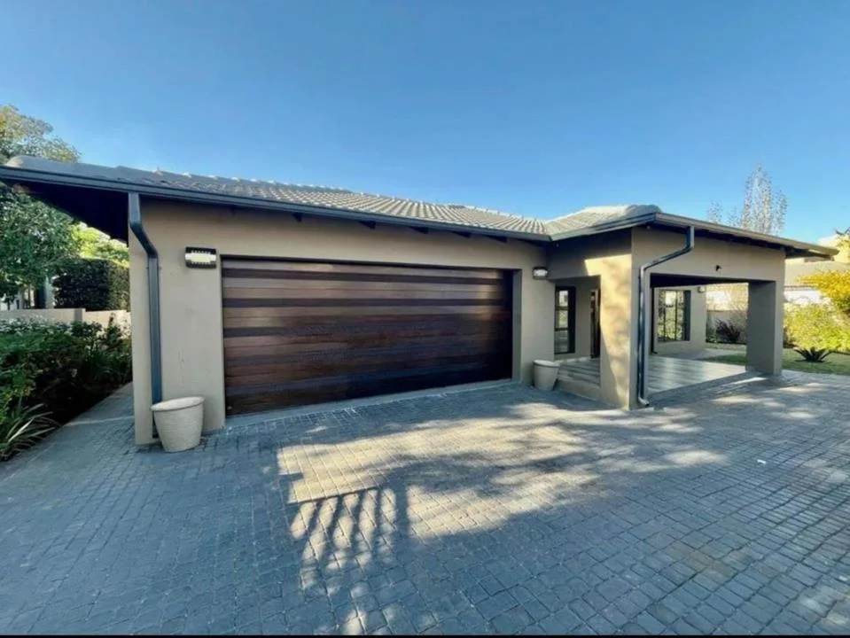 4 Bedroom House to rent in Silver Lakes