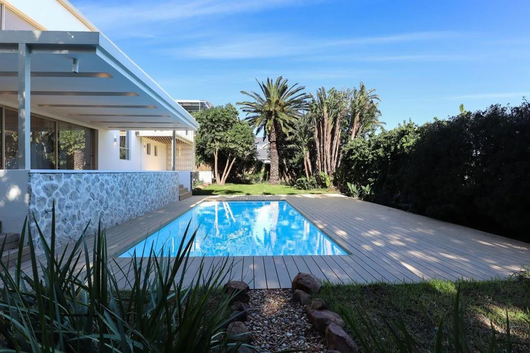 5 Bedroom House for sale in Camps Bay