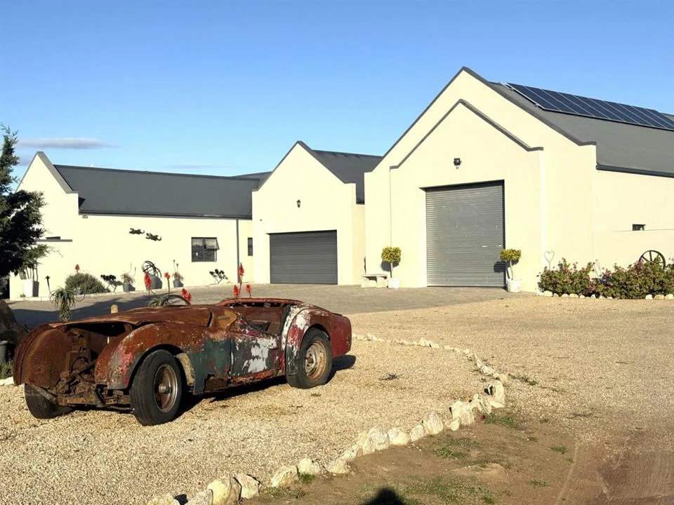 4 Bedroom House for sale in Long Acres Country Estate