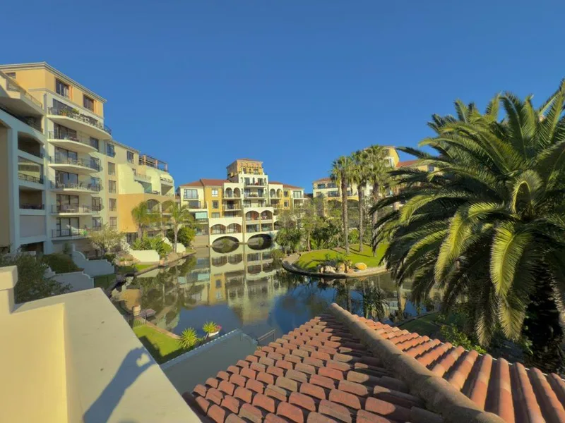 2 Bedroom Apartment / flat for sale in Century City