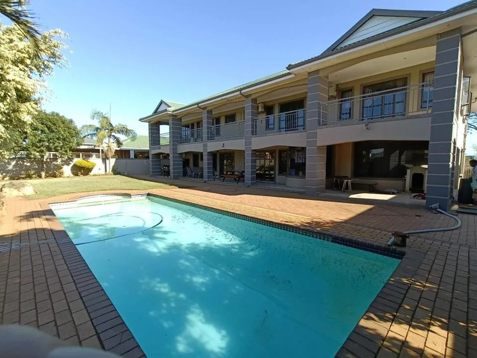 5 Bedroom House to rent in Somerset Park