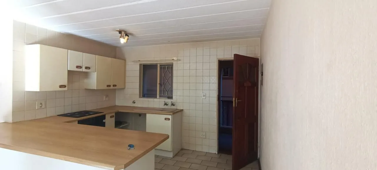2 Bedroom Apartment / flat to rent in Helderkruin